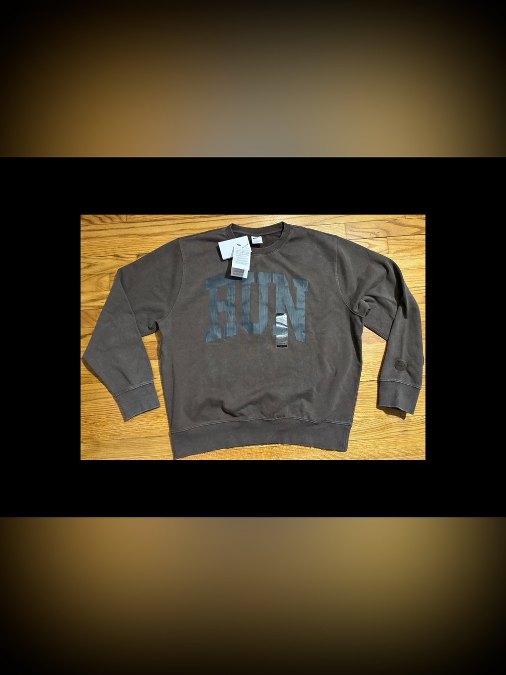 The Nike Sportswear RUN logo French Terry Crew Sweatshirt Men’s sz L NEW!